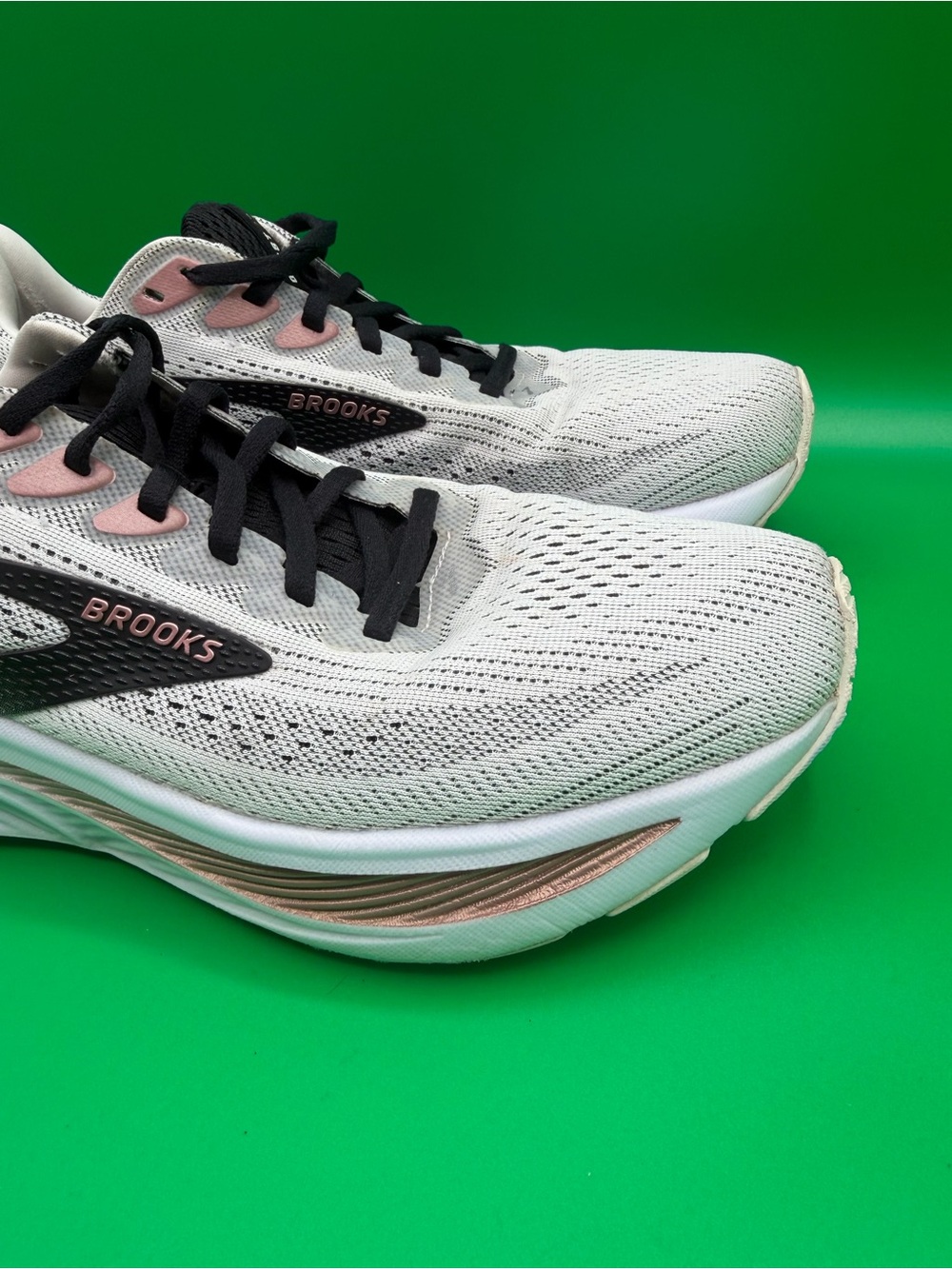 Brooks Women's Ghost 17 White Running Shoes Sneaker 12043118105 SZ 9 - Picture 8 of 16